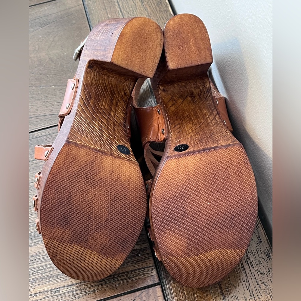 NWOT Steve Madden Leather Strappy Heeled Sandals Womens size 10 - Picture 9 of 11